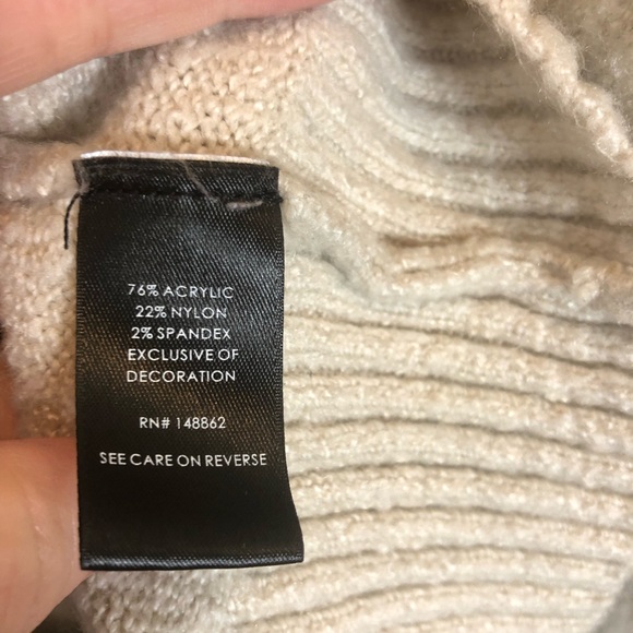 Torrid Raglan Hoodie Rainbow Lip Sweater Size Torrid 2  2X - Picture 6 of 10